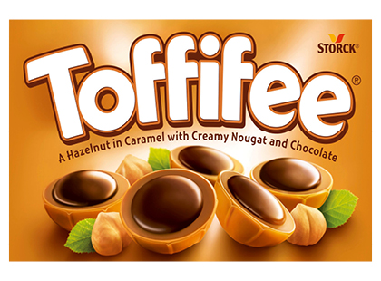 Karameliniai saldainiai TOFFIFEE su lazdynų riešutų kremu