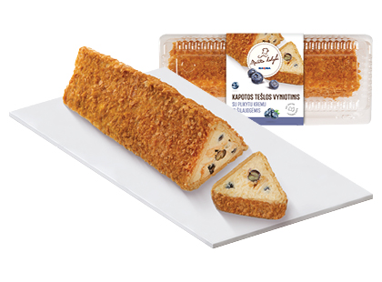 Kapotos tešlos vyniotinis su plikytu kremu ir šilauogėmis*