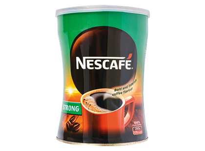 Tirpiosios kavos gėrimas NESCAFÉ STRONG*